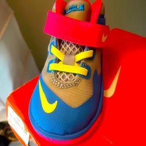 Nike LeBron Soldier VIII TD Toddler Shoes